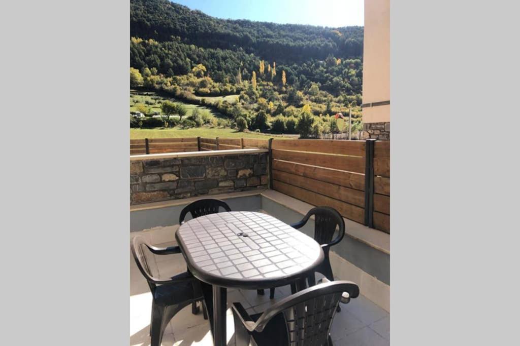 Rincon De Pepo Apartman Villanúa Kültér fotó