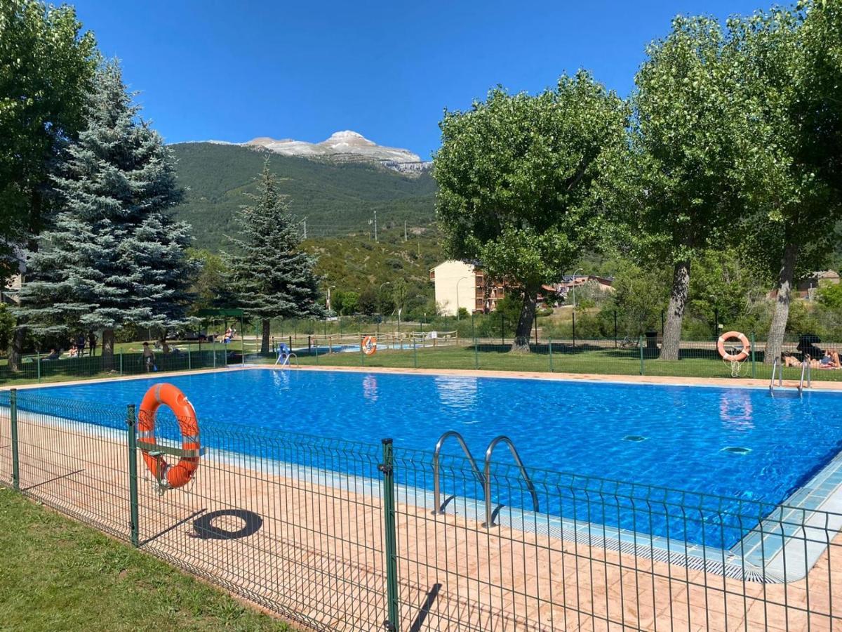 Rincon De Pepo Apartman Villanúa Kültér fotó